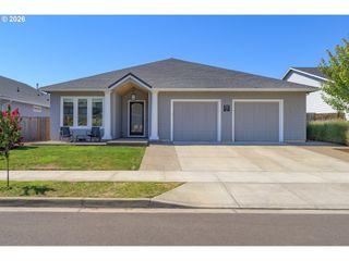 2193 Nw VICTORIA Dr, Mc Minnville, OR 97128