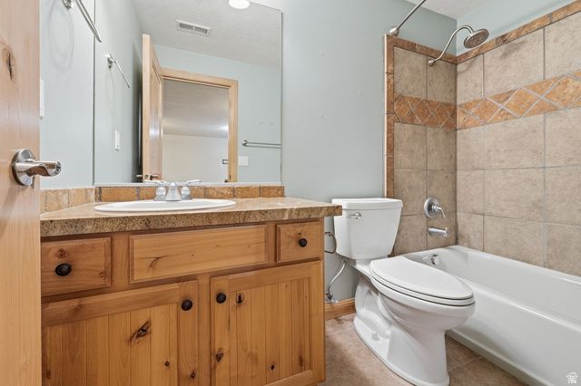 11341 S SILVER BUCKLE WAY, Sandy, UT 84092