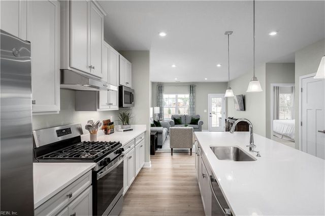 2085 Striper CT, Carrollton, VA 23314