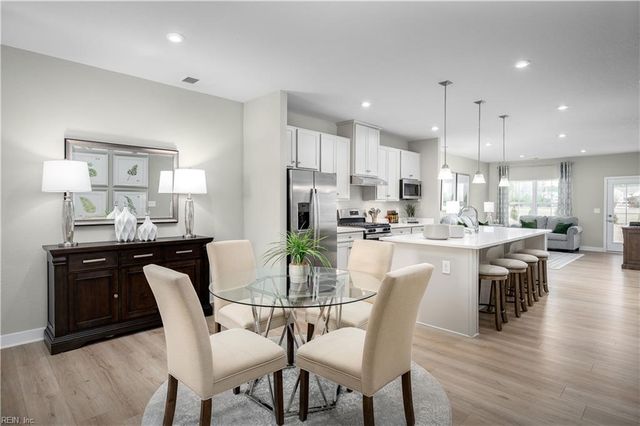 2085 Striper CT, Carrollton, VA 23314