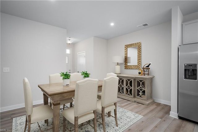 2085 Striper CT, Carrollton, VA 23314