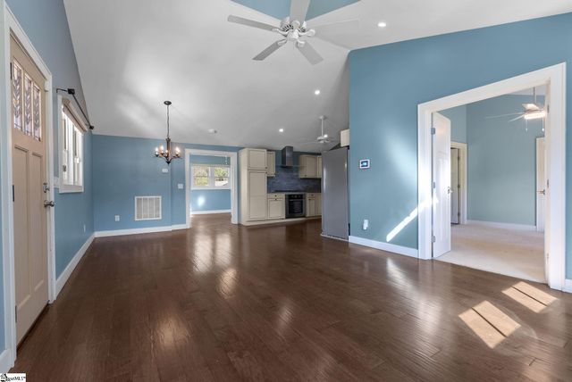 1440 Holly Springs Church Road, Campobello, SC 29322