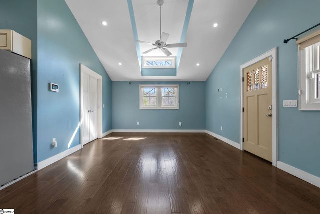 1440 Holly Springs Church Road, Campobello, SC 29322
