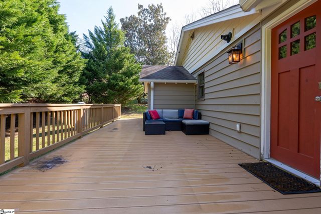 1440 Holly Springs Church Road, Campobello, SC 29322