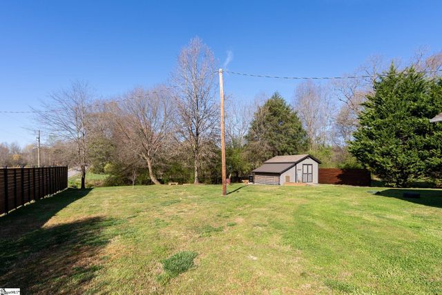 1440 Holly Springs Church Road, Campobello, SC 29322