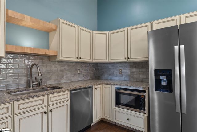 1440 Holly Springs Church Road, Campobello, SC 29322