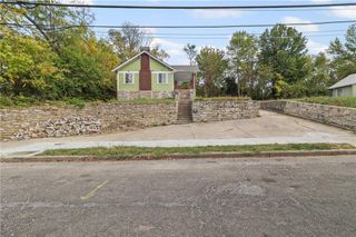 5617 Indiana Avenue, Kansas City, MO 64130