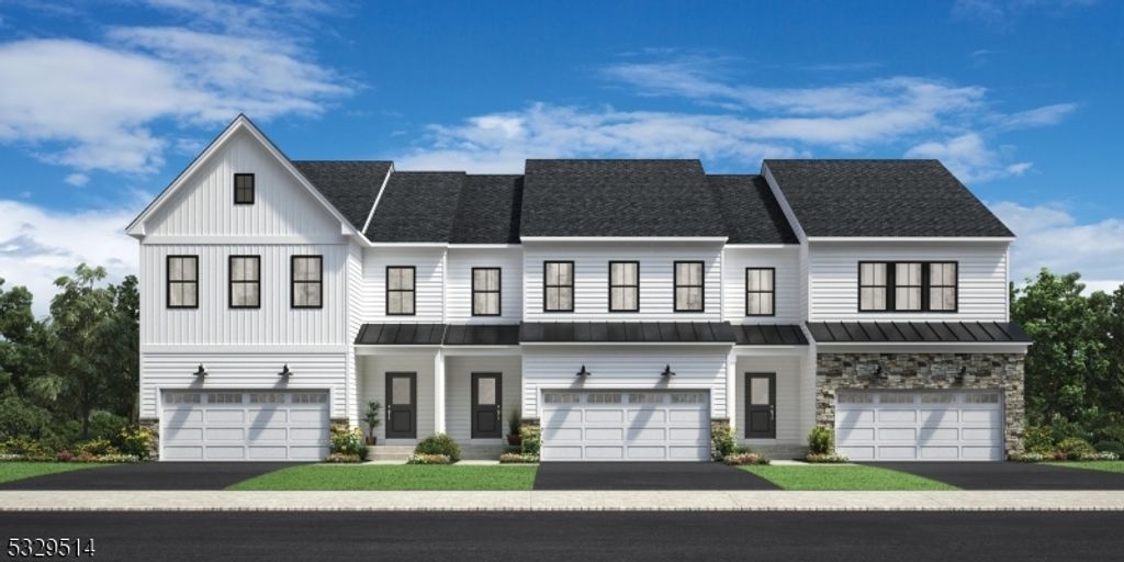 8 Rasboro Rd, Randolph Twp., NJ 07869