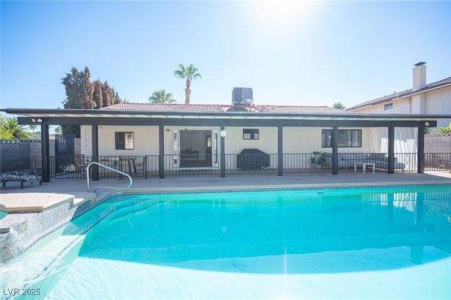 6146 Peppermill Drive, Las Vegas, NV 89146