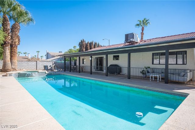 6146 Peppermill Drive, Las Vegas, NV 89146