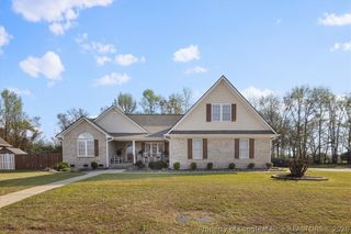 5704 Gentleman Drive, Hope Mills, NC 28348