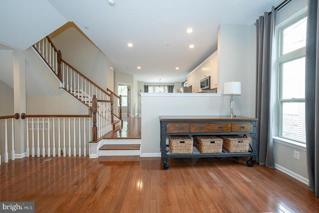 9 TREYBURN DR, Paoli, PA 19301
