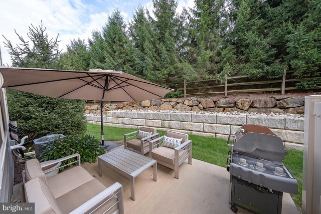 9 TREYBURN DR, Paoli, PA 19301