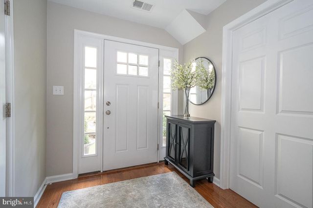 9 TREYBURN DR, Paoli, PA 19301