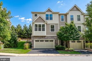 9 TREYBURN DR, Paoli, PA 19301