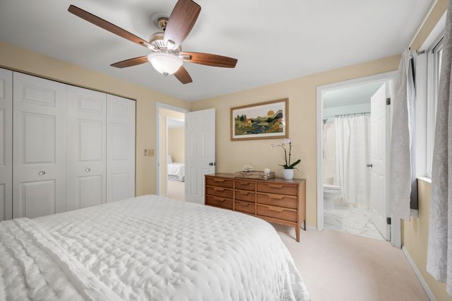 4950 Amberwood Lane, North Charleston, SC 29418