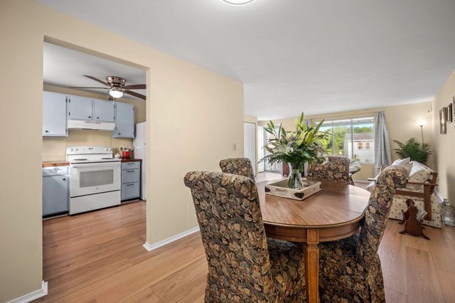 4950 Amberwood Lane, North Charleston, SC 29418