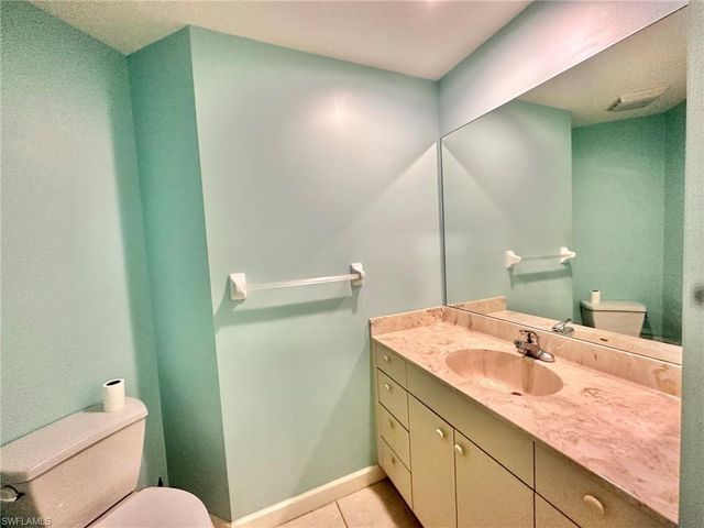 3302 Twilight LN # 6303, Naples, FL 34109