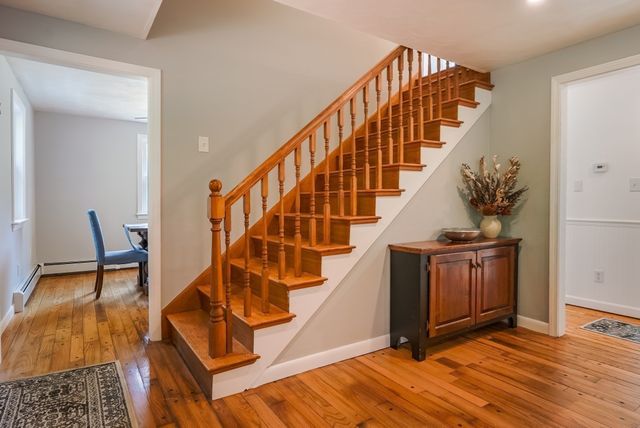 8 Tabor Ln, Rochester, MA 02770