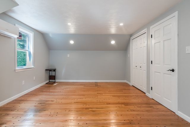 8 Tabor Ln, Rochester, MA 02770