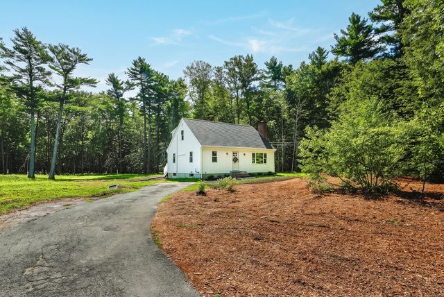 8 Tabor Ln, Rochester, MA 02770