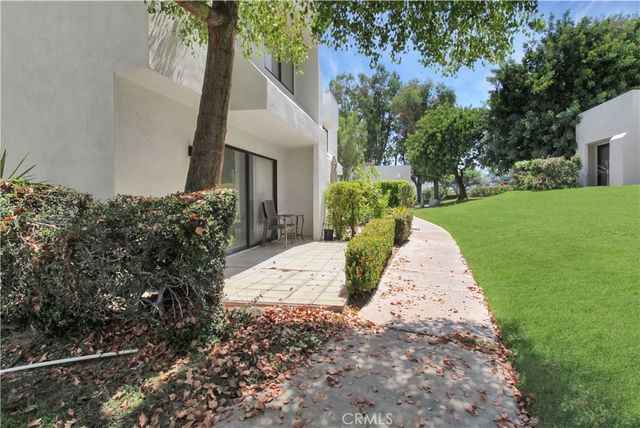 48944 Desert Flower, Palm Desert, CA 92260