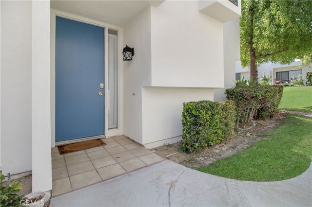 48944 Desert Flower, Palm Desert, CA 92260