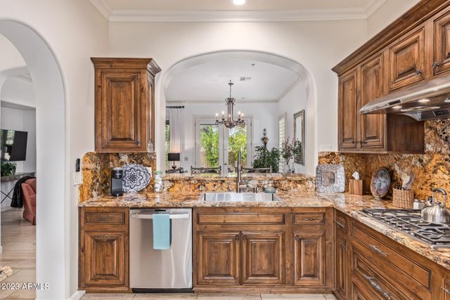 7232 E ECLIPSE Drive, Scottsdale, AZ 85266