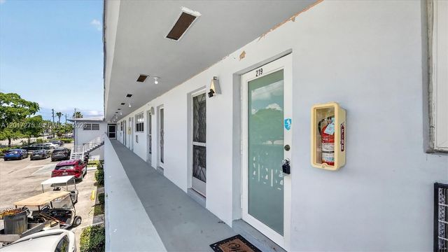 300 NE 191st Street 219, Miami, FL 33179