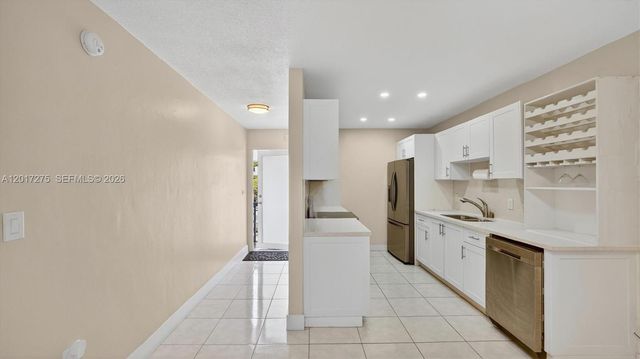 300 NE 191st Street 219, Miami, FL 33179