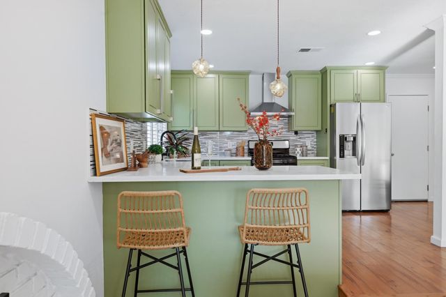 32395 Sheffield Lane, Union City, CA 94587