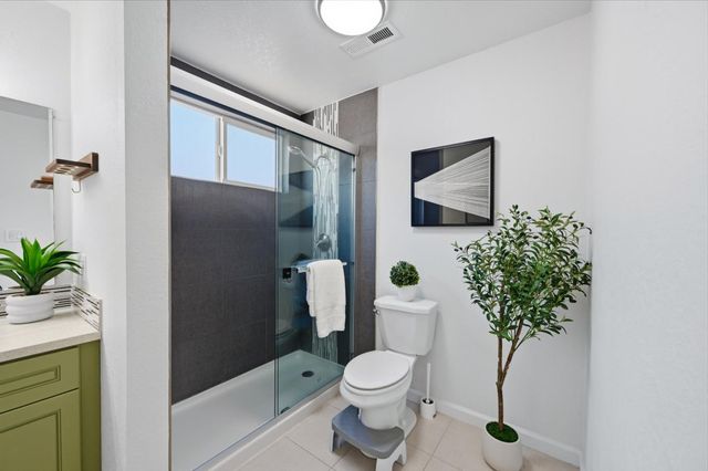 32395 Sheffield Lane, Union City, CA 94587