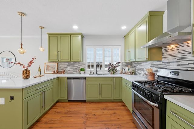 32395 Sheffield Lane, Union City, CA 94587