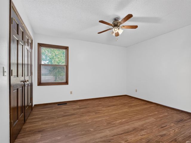 6517 Belle Isle Place, Fort Wayne, IN 46835