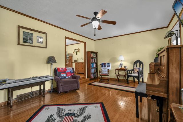 3352 Outville Road, Granville, OH 43023
