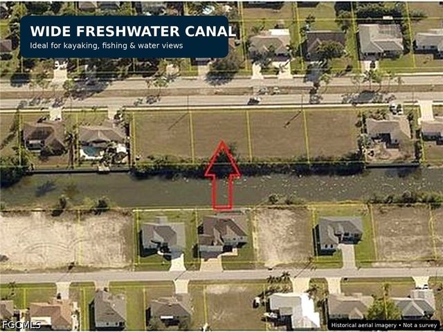 617 Gleason PKWY, Cape Coral, FL 33914