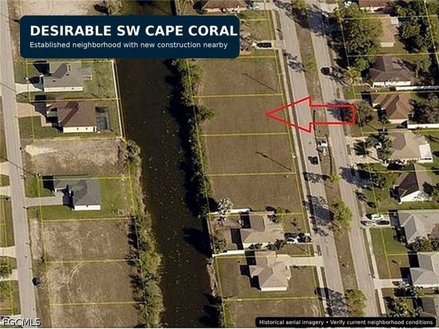 617 Gleason PKWY, Cape Coral, FL 33914