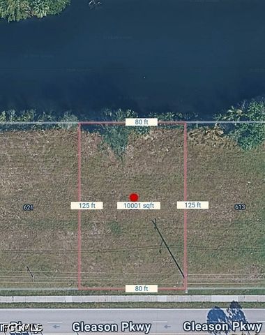 617 Gleason PKWY, Cape Coral, FL 33914