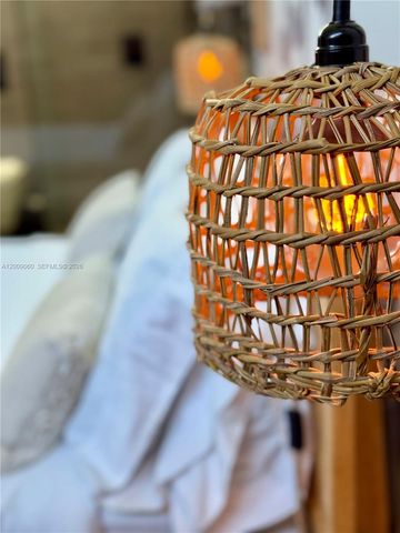 468 NE 90th St 2, El Portal, FL 33138