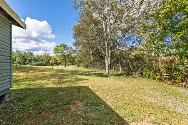 8310 Lawrenceburg Hwy, Mount Pleasant, TN 38474
