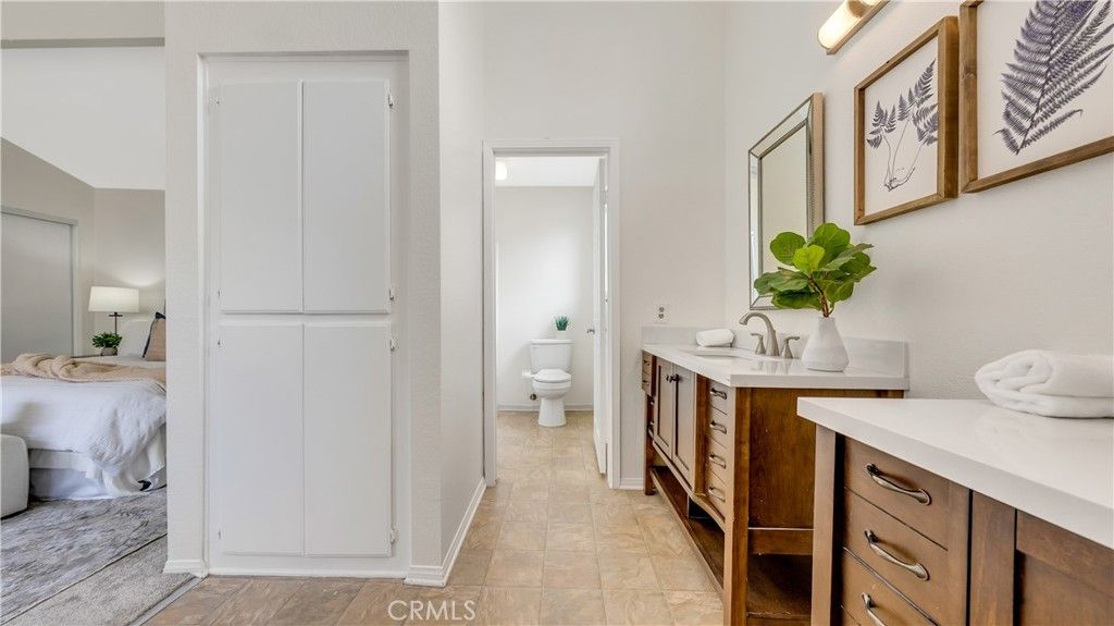 Image 25 of property listing at 1014 Park Circle, Torrance, CA 90502