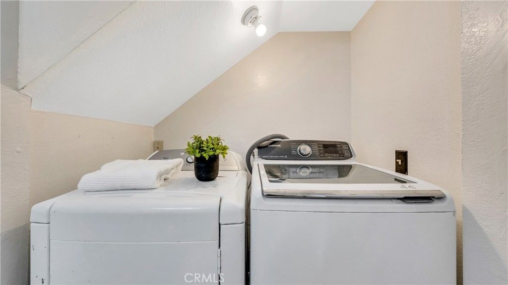 Image 40 of property listing at 1014 Park Circle, Torrance, CA 90502