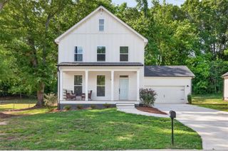 125 E 5th Street, Monroe, GA 30655