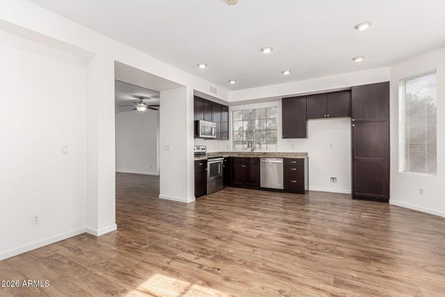 2875 W HIGHLAND Street 1213, Chandler, AZ 85224