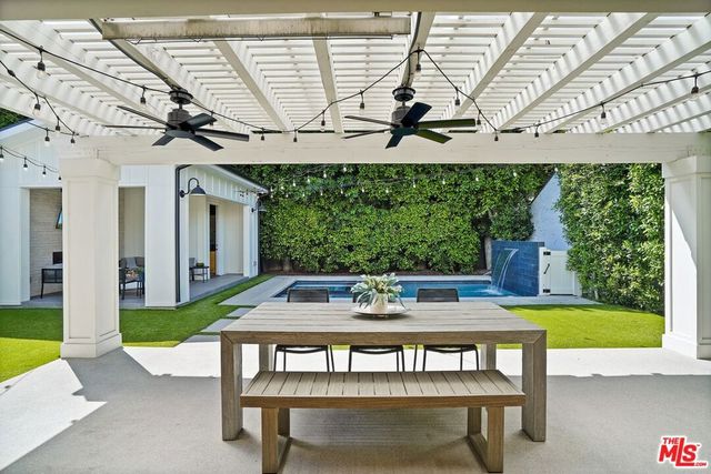 4915 Agnes Avenue, Valley Village, CA 91607