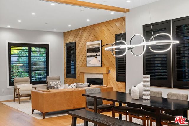 4915 Agnes Avenue, Valley Village, CA 91607