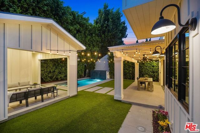 4915 Agnes Avenue, Valley Village, CA 91607