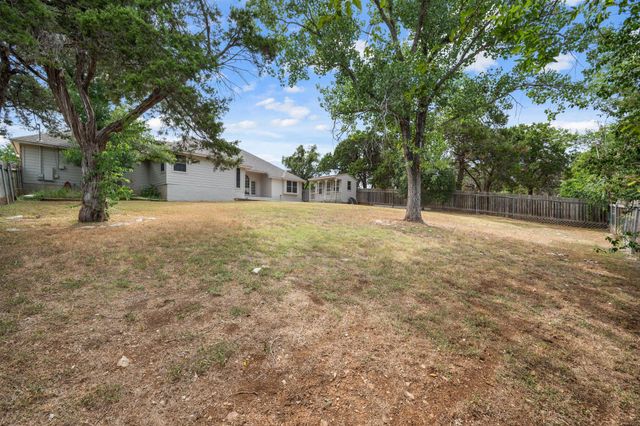 210 Cassidy DR, Georgetown, TX 78628