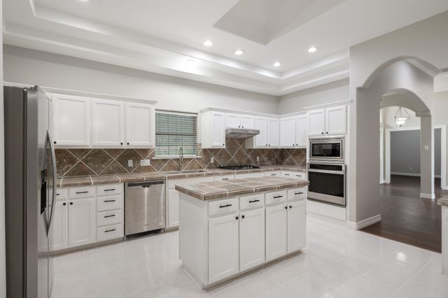 210 Cassidy DR, Georgetown, TX 78628