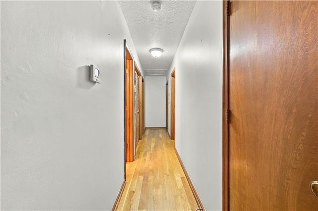 16312 S 38th Street, Independence, MO 64055